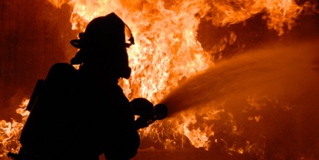 В Кривом Роге во время пожара погиб мальчик - «Происшествия»