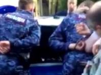 В Петербурге задержали двоих росгвардейцев, подбросивших школьнику наркотики - «Новости дня»