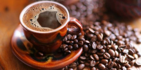 Врачи назвали еду, после которой вредно пить кофе - «Мир»