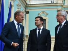 Зеленский назвал условие снятия блокады с Донбасса - «Военное обозрение»