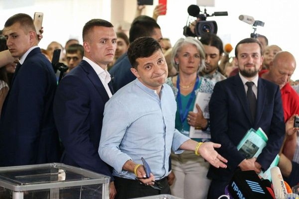 Зеленского не догнать — после обработки 92% протоколов у «Слуги народа» 43% - «Новости Дня»