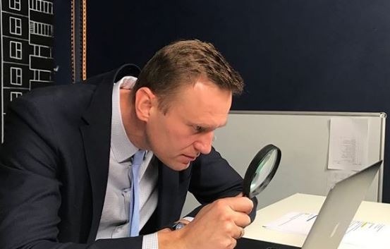 Алексей Навальный обратился в СКР с заявлением по поводу своего отравления - «Новости дня»