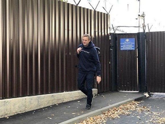 Алексей Навальный вышел на свободу после 30 суток ареста - «Спорт»
