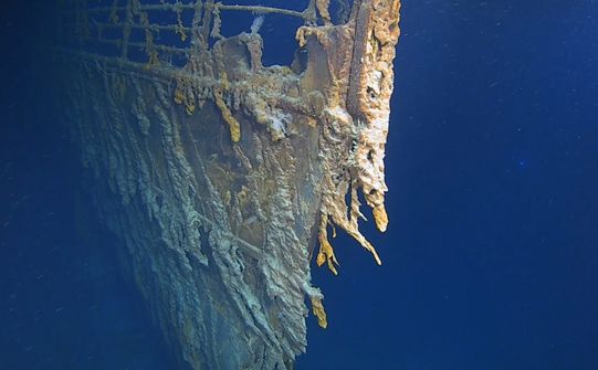 Исследователи показали видео исчезающего на дне океана «Титаника» - «Новости Дня»