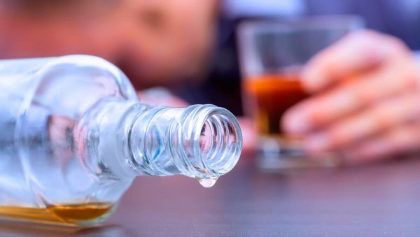 Британцы хотят лечить алкоголизм экстази - «Здоровье»