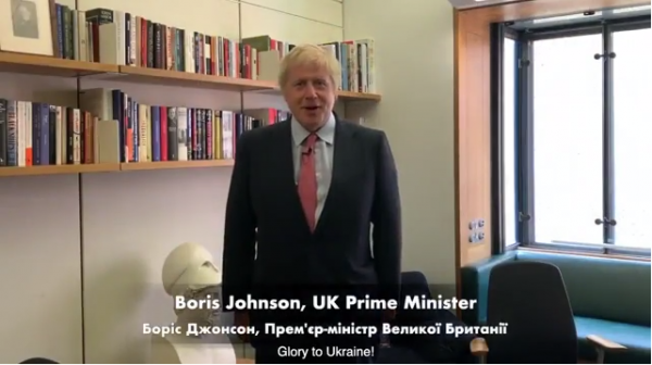 Британский премьер обратился к украинцам с бандеровским лозунгом - «Политика»