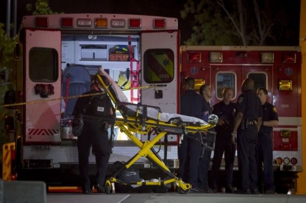 Четверо полицейских ранены в результате стрельбы в Филадельфии | Происшествия - «Происшествия»