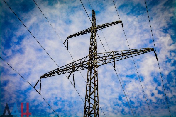 Энергетики ДНР восстановили нарушенное непогодой электроснабжение в городах и районах Республики — МЧС