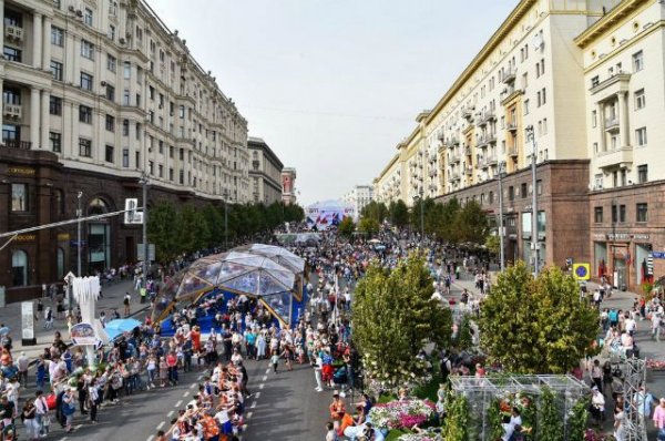Как в Москве отметят День города? Мэр Собянин отвечает читателям «АиФ» | Москва - «Политика»