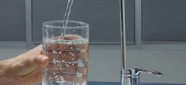 Микропластик в питьевой воде не угрожает здоровью людей — ВОЗ - «Новости дня»