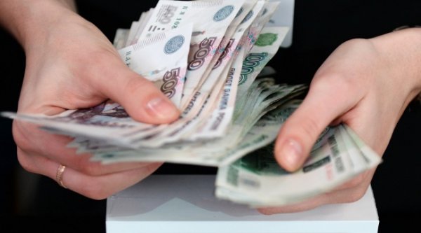 МРОТ в России планируют увеличить до 12 130 рублей - «Новости Дня»