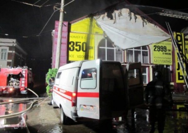 Ночью в Одессе сгорел отель: 8 погибших, 10 пострадавших - «Военное обозрение»