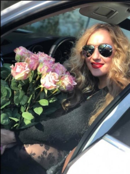 Певица Олеся Яковлева скончалась при невыясненных обстоятельствах