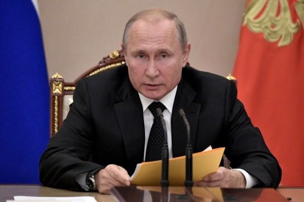 Путин поручил проработать вопрос досрочного выхода на пенсию шахтеров | Общество - «Политика»