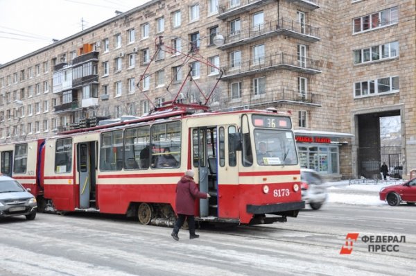 В Екатеринбурге на сутки закрывается движение трамваев по Ленина – Луначарского