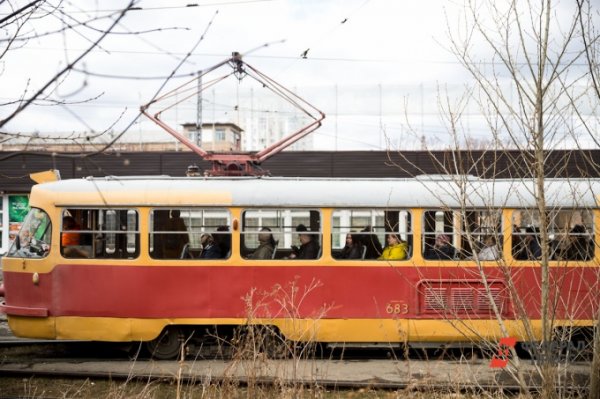 В Екатеринбурге водителя «неуправляемого» трамвая лишили свободы