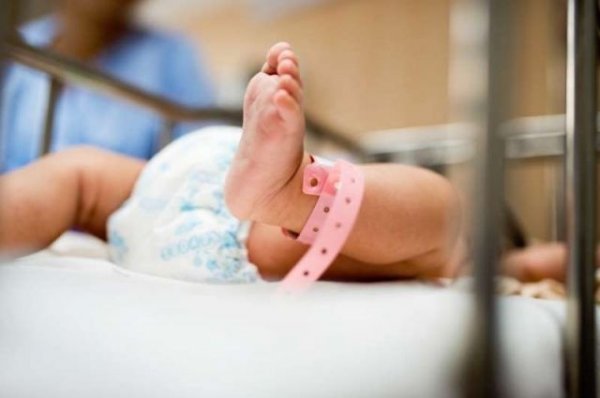 В Казахстане женщина родила двоих детей с разницей в 2,5 месяца | Здравоохранение | Общество - «Происшествия»