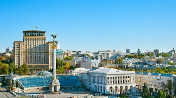 Зе-совки сгоняют киевских бюджетников на празднование Дня независимости - «Военное обозрение»