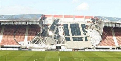 На домашнем стадионе «АЗ Алкмар» перед матчем с «Мариуполем» на трибуны рухнула крыша - «Культура»