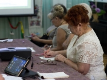 Украинская власть проверит стариков и матерей-одиночек на право получать соцпомощь - «Военное обозрение»