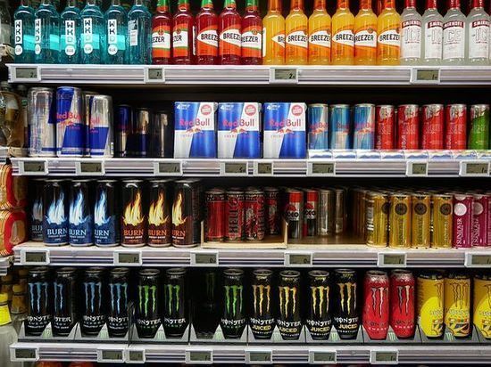 В Германии запретят продажу энергетических напитков подросткам
