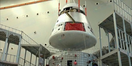 В Китае собрали первый пилотируемый космический корабль нового поколения - «Общество»