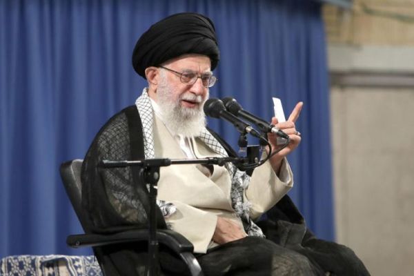 Аятолла Хаменеи: Иран не вступит в прямые переговоры с США - «Новости Дня»
