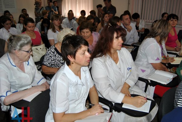 Делегаты ДНР посетят в России конференцию по вопросам повышения качества услуг в медорганизациях