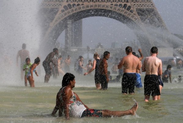 Этим летом во Франции из-за жары погибли около 1500 человек - «Новости Дня»