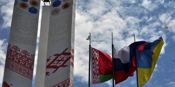Как Беларусь зарабатывает на российско-украинских санкциях - «Новости дня»