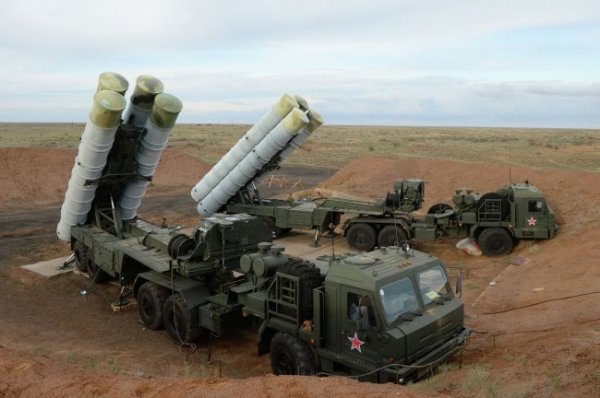 На северо-востоке России проведены боевые пуски ракет из комплексов С-400 - «Новости Дня»
