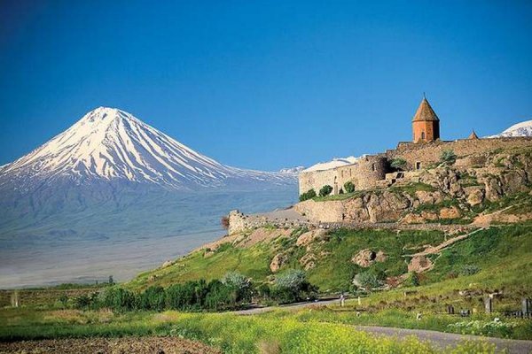 Петербуржцы предпочитают отдых в Армении и Грузии - «Экономика»