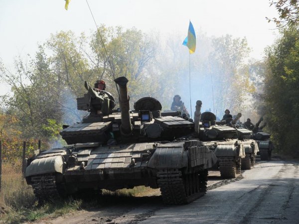 Разведка ДНР выявила тяжелую технику армии Киева в районах использования средств РЭБ на юге Донбасса