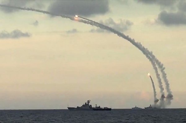 Россия модернизировала крылатую ракету «Калибр» после применений в Сирии | Армия | Общество - «Происшествия»
