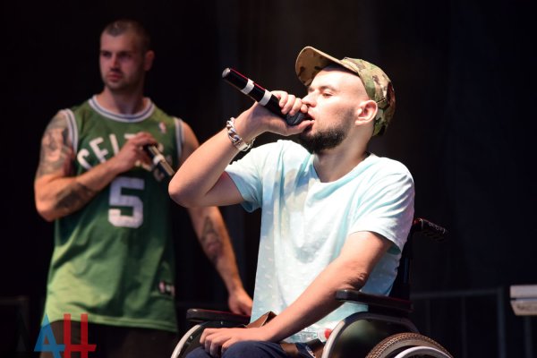 Российский рэп-исполнитель и битмейкер Рем Дигга выступит в Донецке 27 сентября