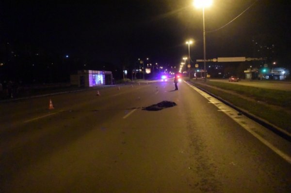 В Екатеринбурге мотоциклист и пешеход погибли в аварии