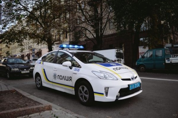 В Киеве задержан мужчина, который угрожал подорвать метромост | Происшествия - «Происшествия»