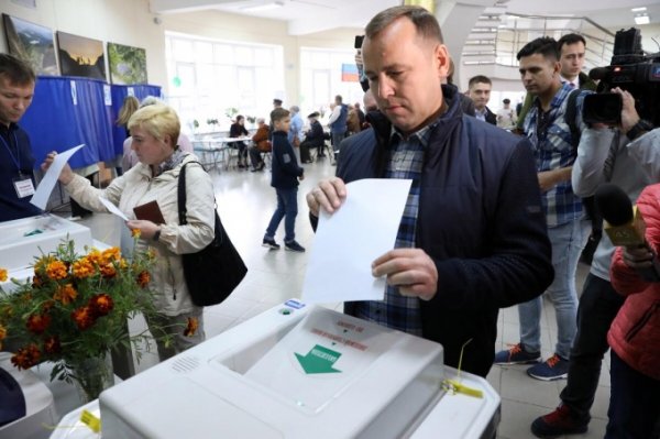 Вадим Шумков проголосовал на выборах губернатора Курганской области