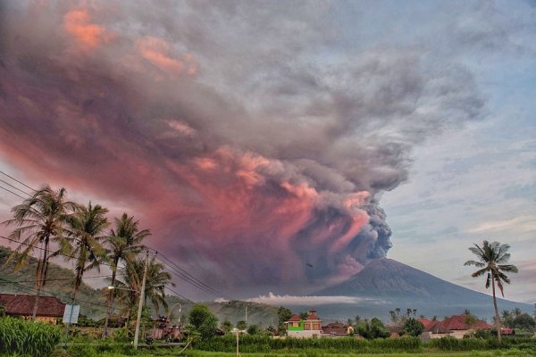 Вулканический туризм может быть опасен для жизни - «Авто новости»