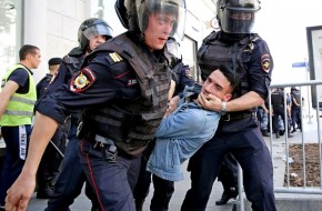 Митингующие в Москве добились американских санкций - «Новости Дня»