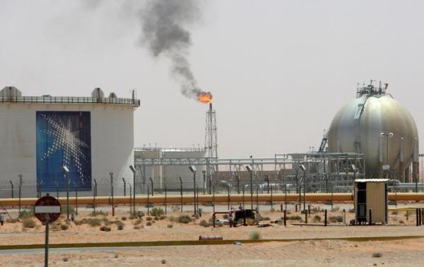 Саудовская Аравия вернула в норму поставки нефти после атаки — министр - «Новости Дня»