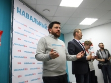 У сторонников и штабах Навального проходят обыски по всей России - «Военное обозрение»