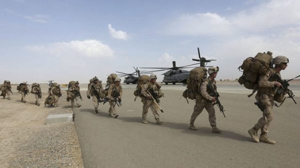 Контингент ВС США из северной Сирии перебазируется в западный Ирак - «Новости Дня»