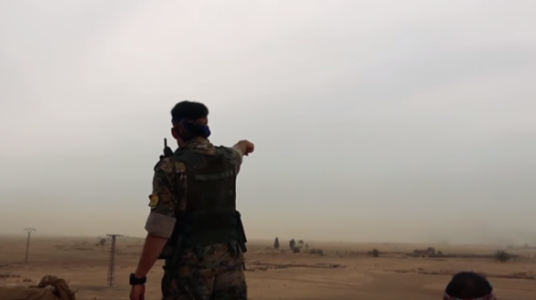 Арабо-курдские отряды SDF подожгли нефтяные скважины в Сирии - «Новости Дня»