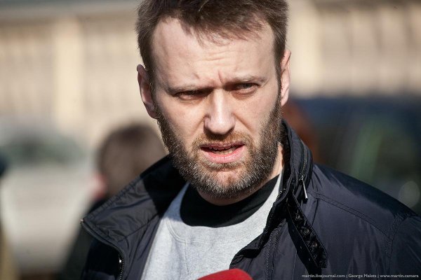 Фото в стиле «бомж»: Навальный боится потерять квартиру - «Новости дня»
