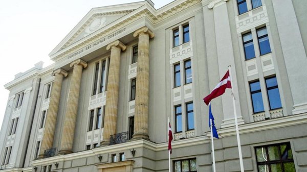 МИД Латвии осудил салют в Москве в честь освобождения Риги - «Технологии»