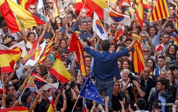 В Барселоне прошел митинг за единую Испанию