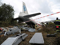 Publico: пять человек погибли при жесткой посадке самолета на Украине - «Новости Дня»