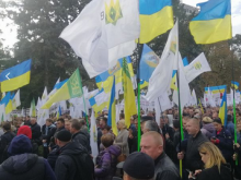 Украинские аграрии грозят Зеленскому ежедневными протестами против продажи земли - «Военное обозрение»