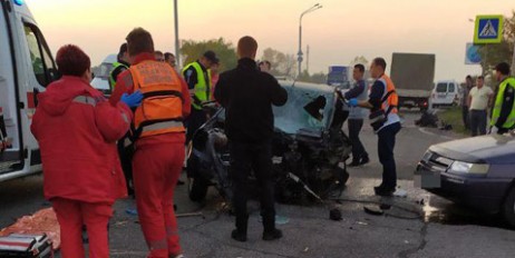 В Днепре произошло ДТП с участием трех автомобилей, погиб полицейский - «Спорт»